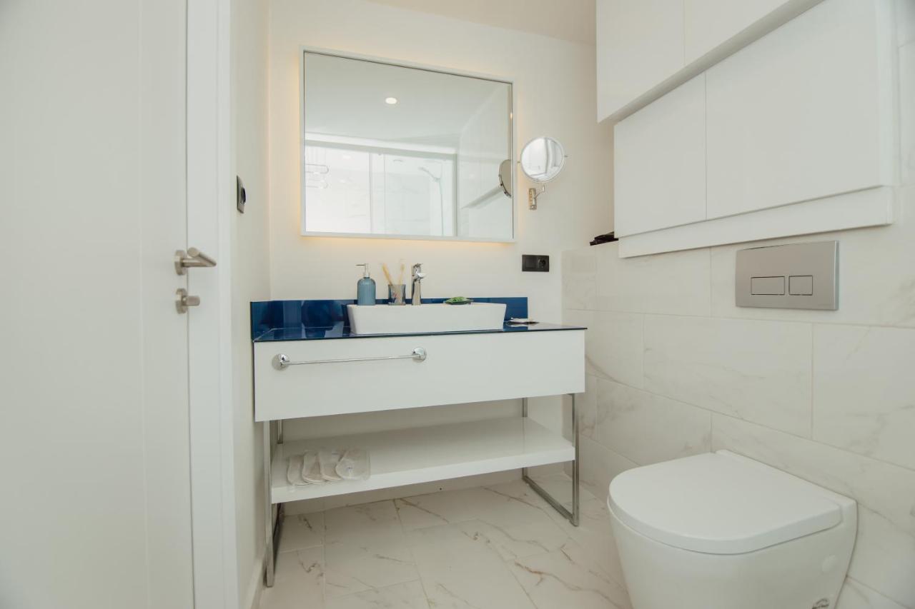 Orbi City - A & С Apartment Batumi Ruang foto